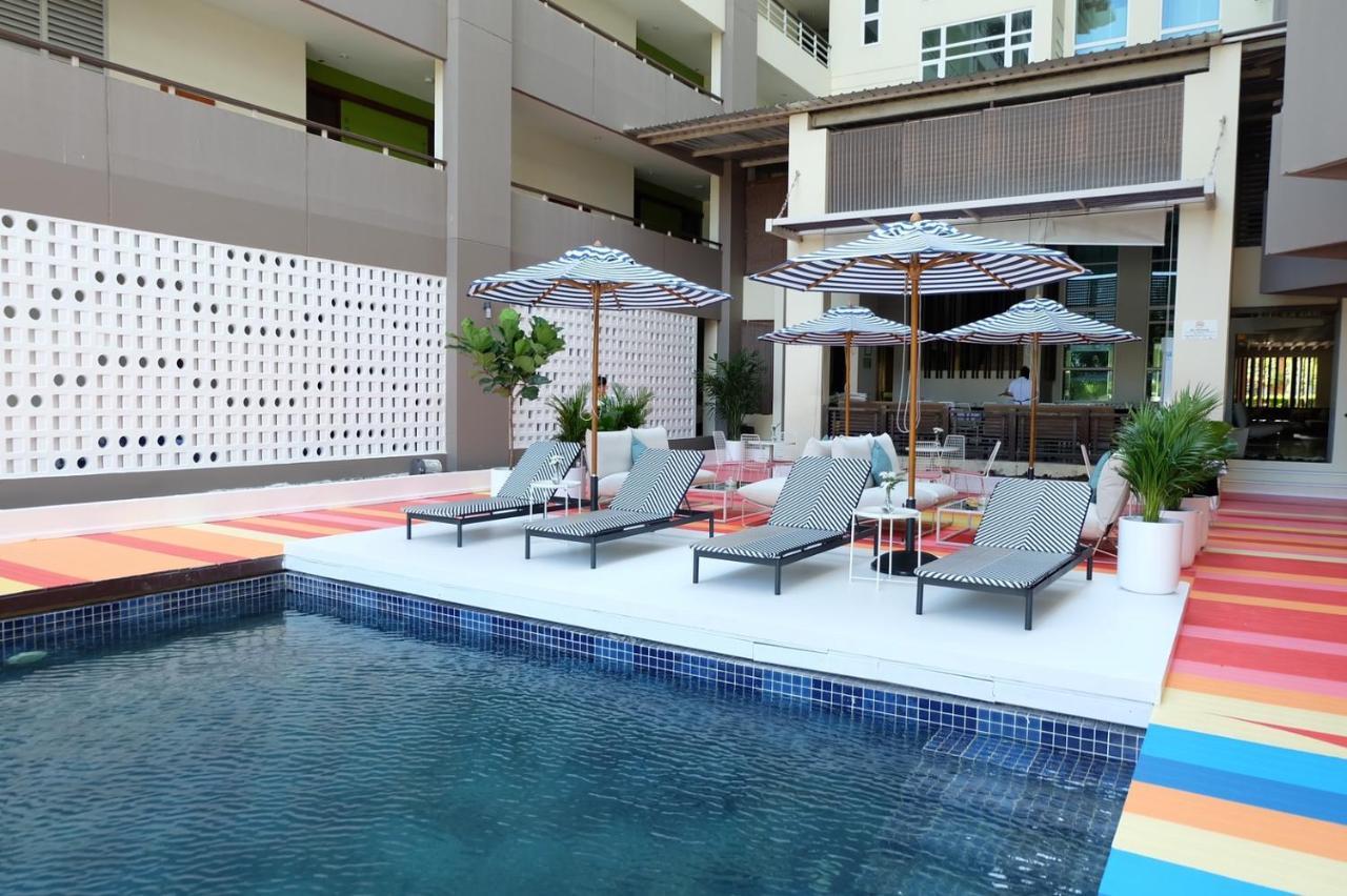 Sala@ Hua Hin apartamento con servicio y hotel Exterior foto