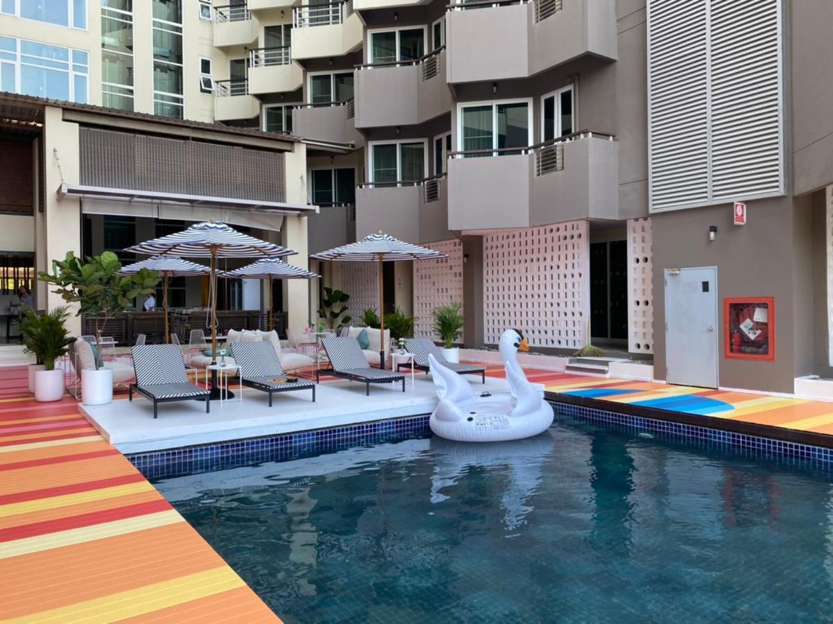 Sala@ Hua Hin apartamento con servicio y hotel Exterior foto